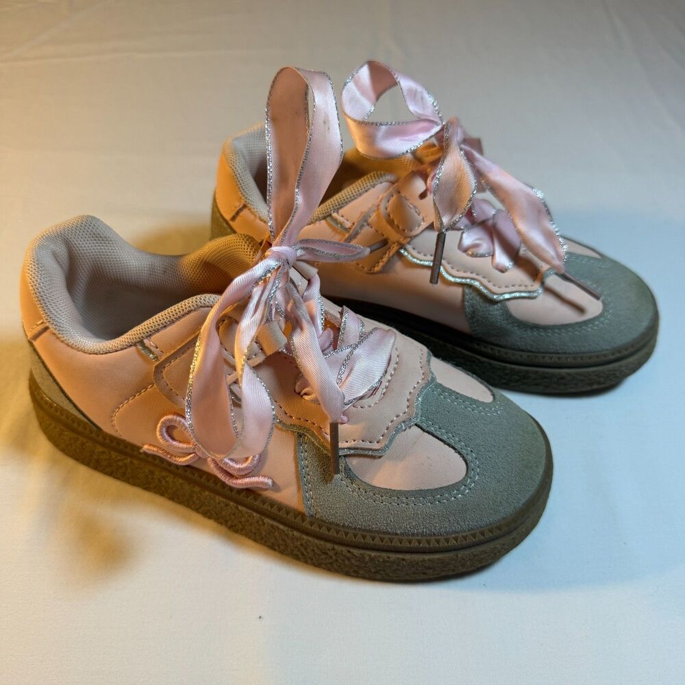 Sz 1 Girls Retro Ribbon Sneaker Pink Faux Leather Suede Ballet core